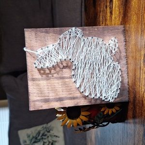 Rabbit String/Nail Art